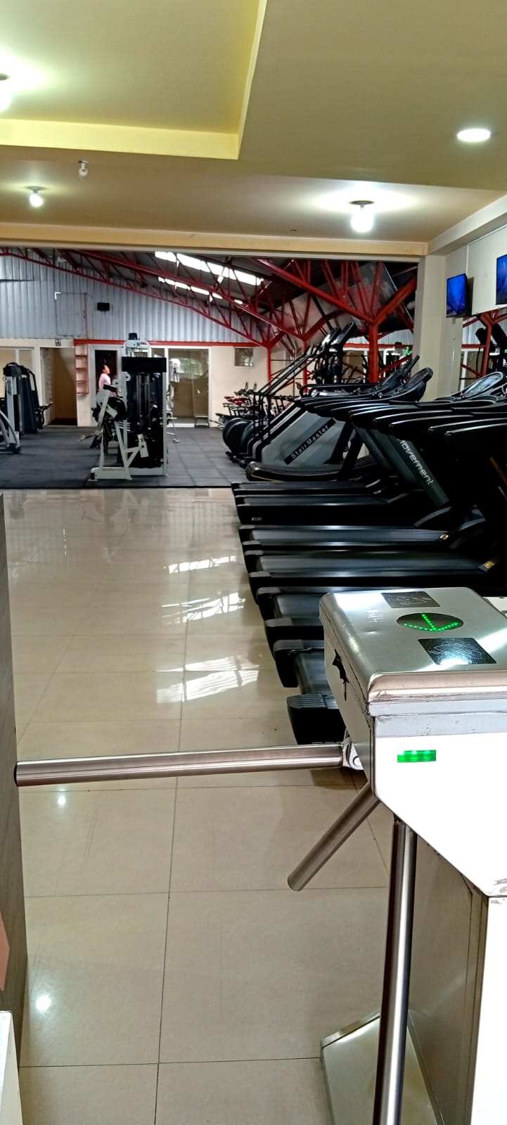 Instalaciones y equipos de Xtreme Group Gym